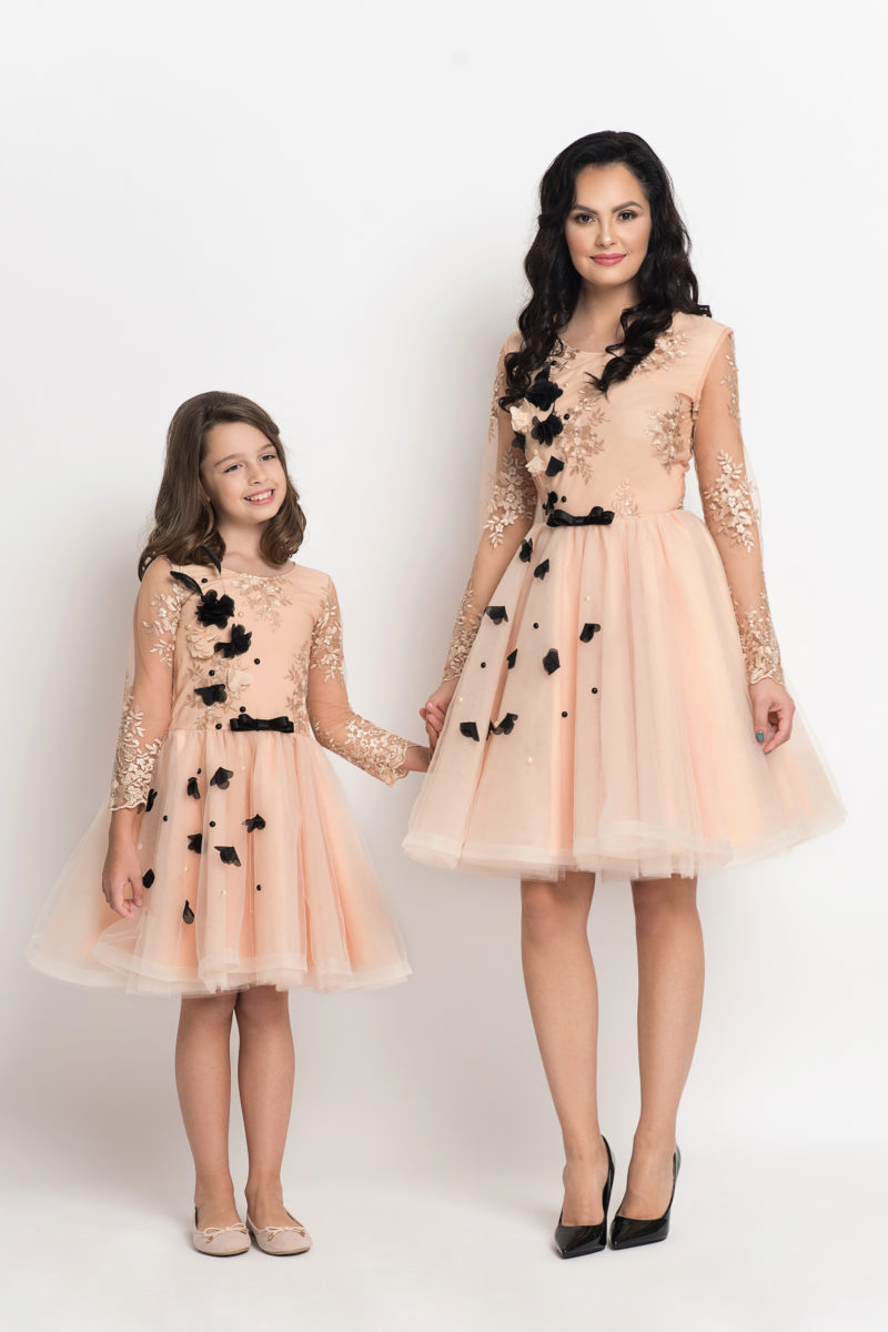 Sweet Honey 12m and online matching mom dress M